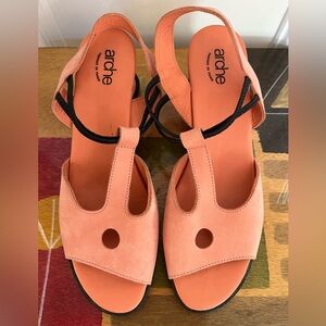 ARCHE Nubuck Leather 3” Wedge Pale Pink Sandals. Size 41/US 9.5.